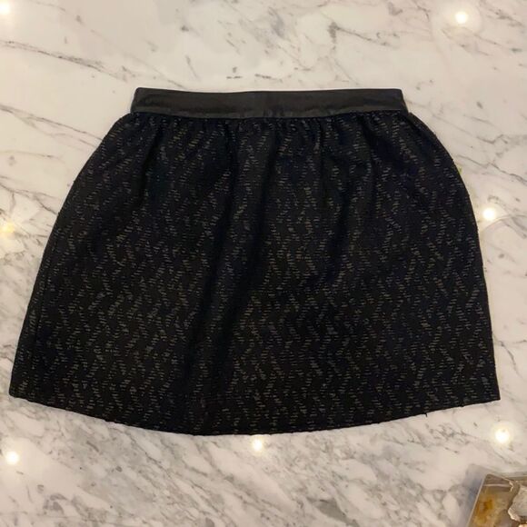 Alice + Olivia Black Mini Skirt - Picture 1 of 8